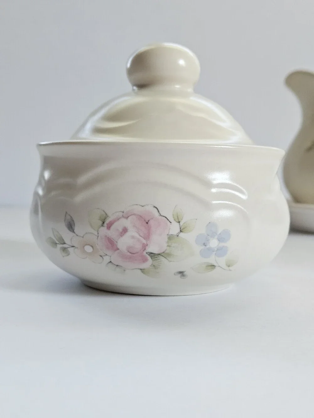 Pfaltzgraff Tea Rose Creamer pitcher And Lidded Sugar Bowl trinket dish pastel